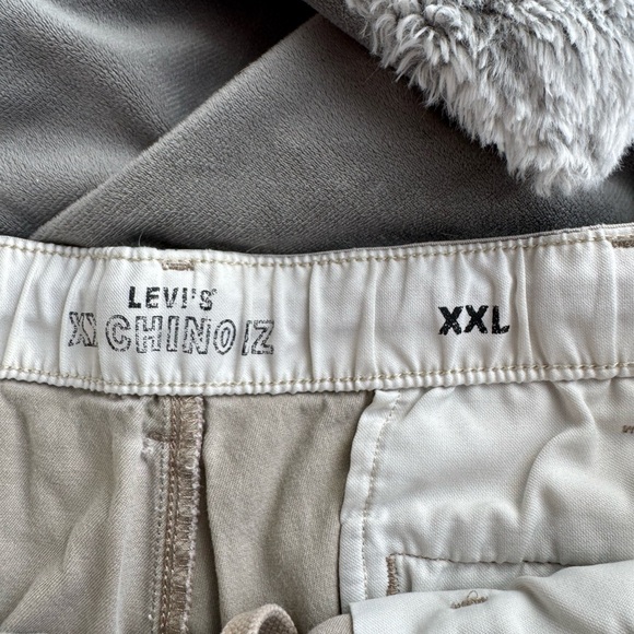 LEVIS XX CHINO EZ Mens Drawstring Elastic Waist Stretch Khaki Shorts- 2 pair - Picture 5 of 6